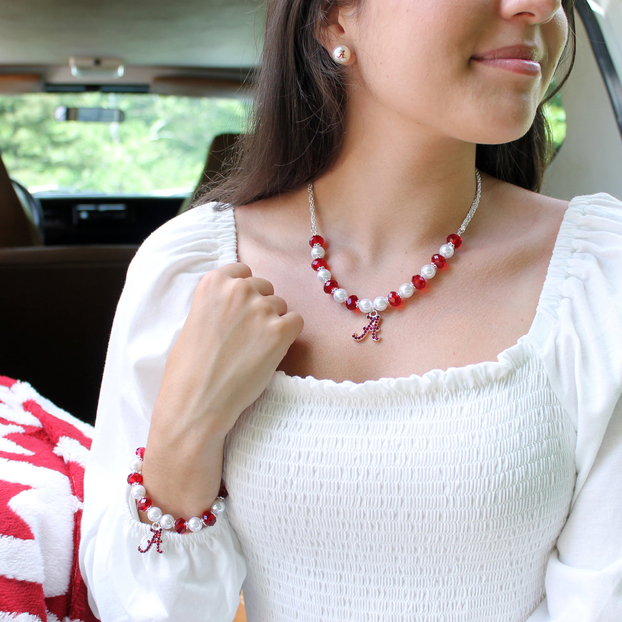 Alabama Pearl & Crystal Stretch Bracelet w/ Crystal Logo