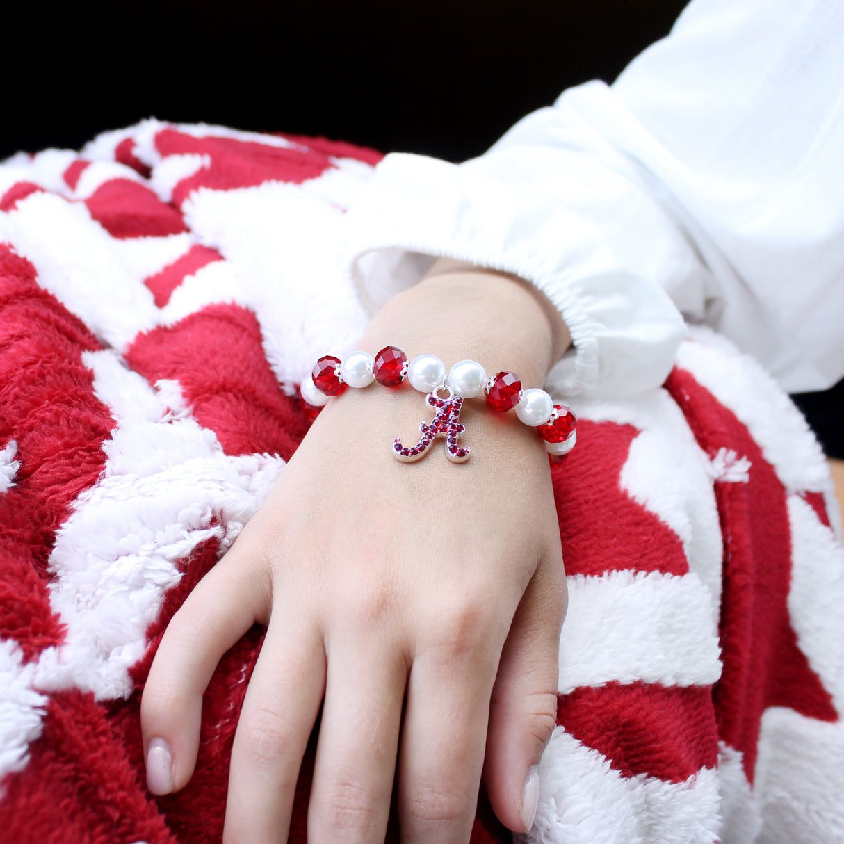 Alabama Pearl & Crystal Stretch Bracelet w/ Crystal Logo