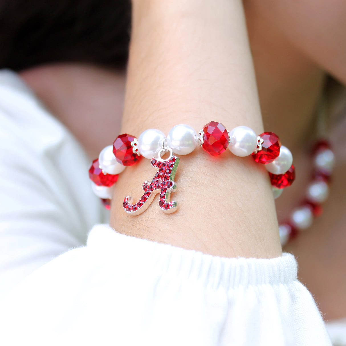 Alabama Pearl & Crystal Stretch Bracelet w/ Crystal Logo