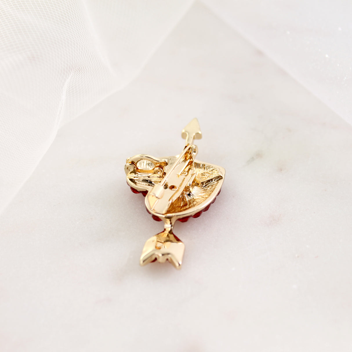 Crystal Heart w/Arrow Pin/Pendant