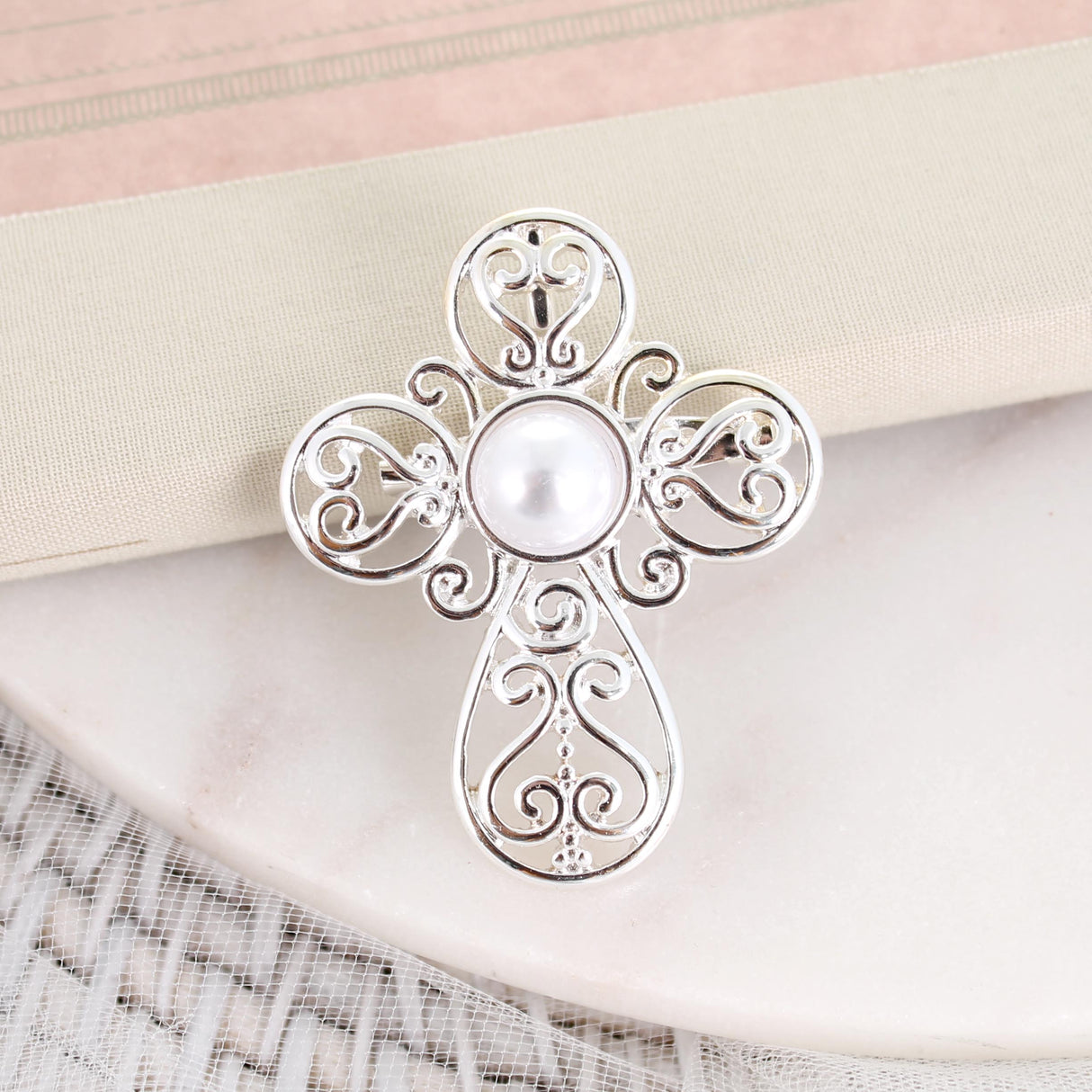 Silver Filigree & Pearl Cross Pin/Pendant