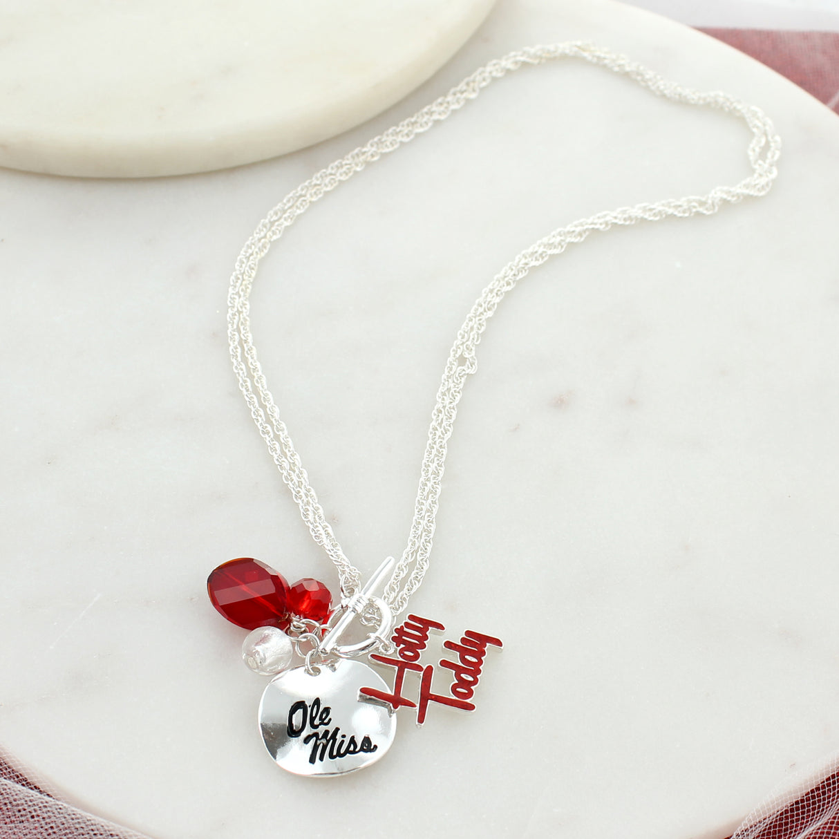 18 - 36” Mississippi Logo Disc & Slogan Cluster Convertible Necklace