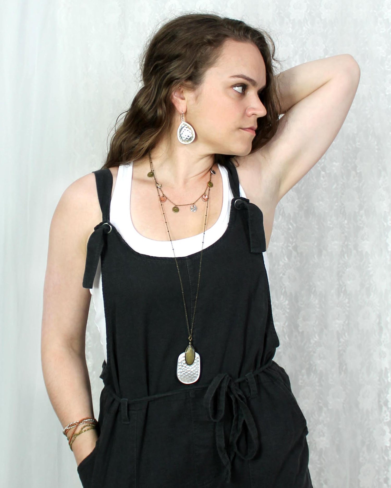 34” Vintage & Matte Silver Hammered Pendant Necklace