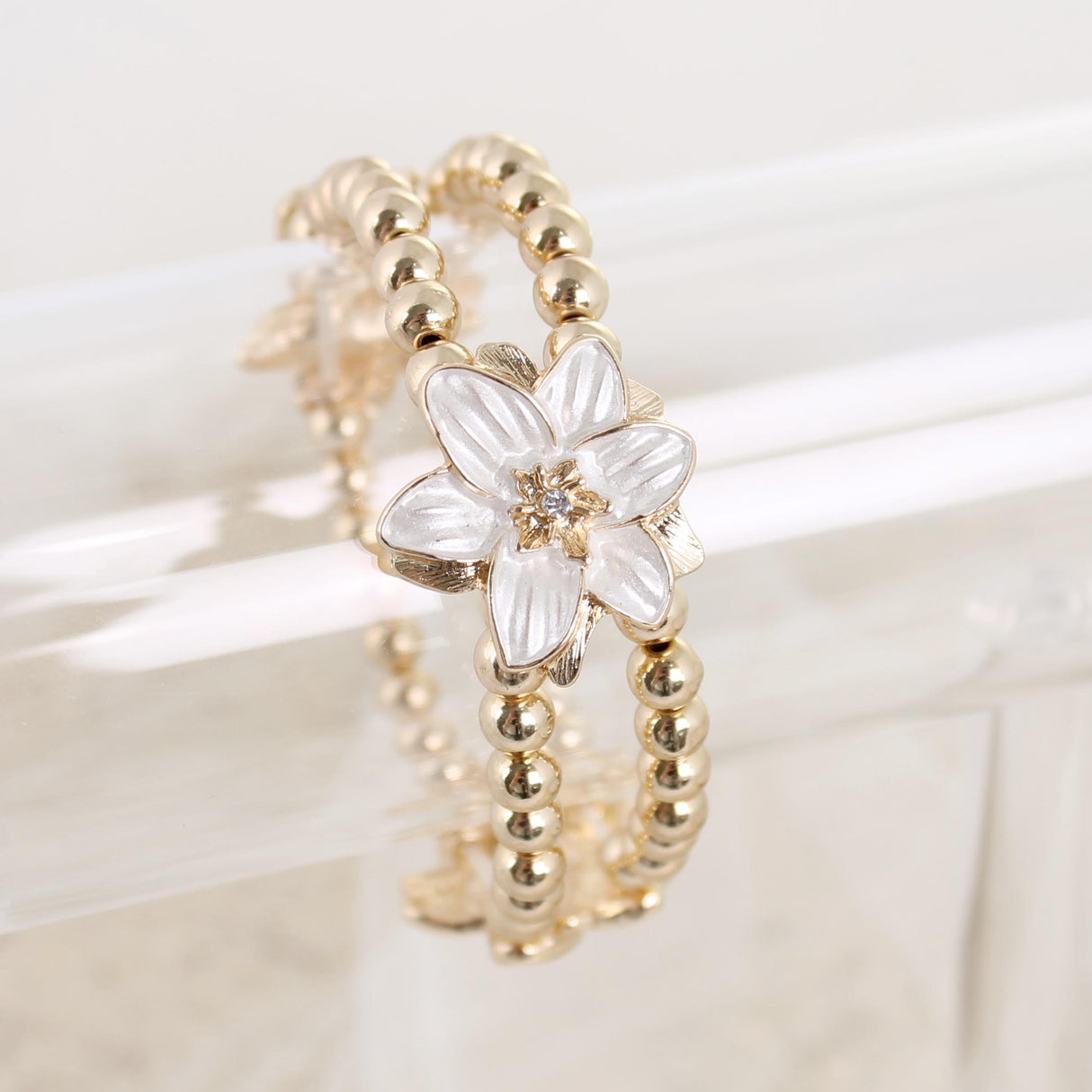 Easter Lily Stretch Bracelet