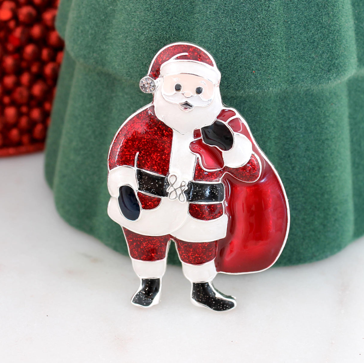 Santa Claus Pin/Pendant